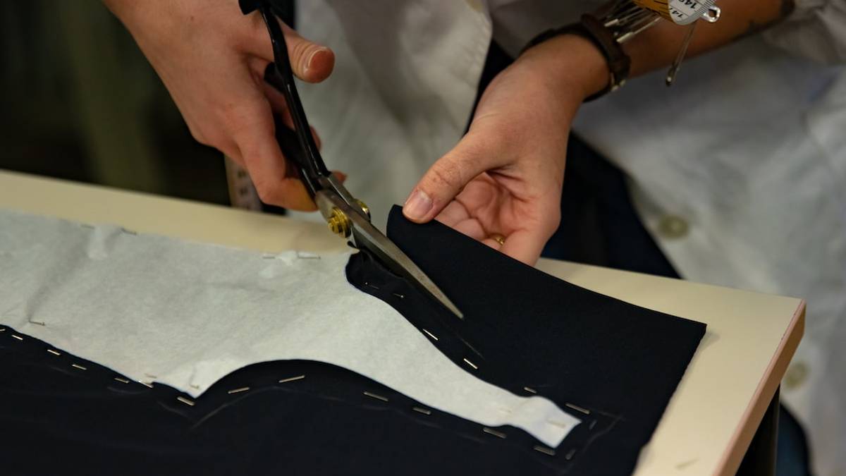 Cervia lancia la sartoria sociale: venerdì 16 cena di raccolta fondi