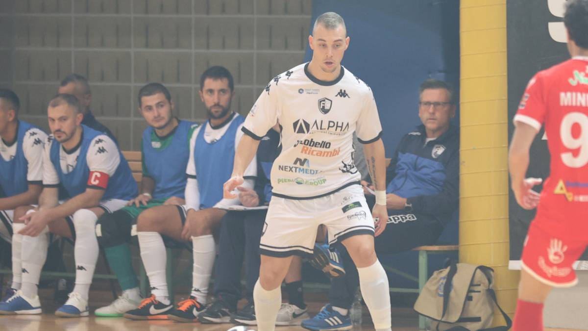 Calcio a 5 A2, la Futsal Cesena passa anche a Roma (2-6)