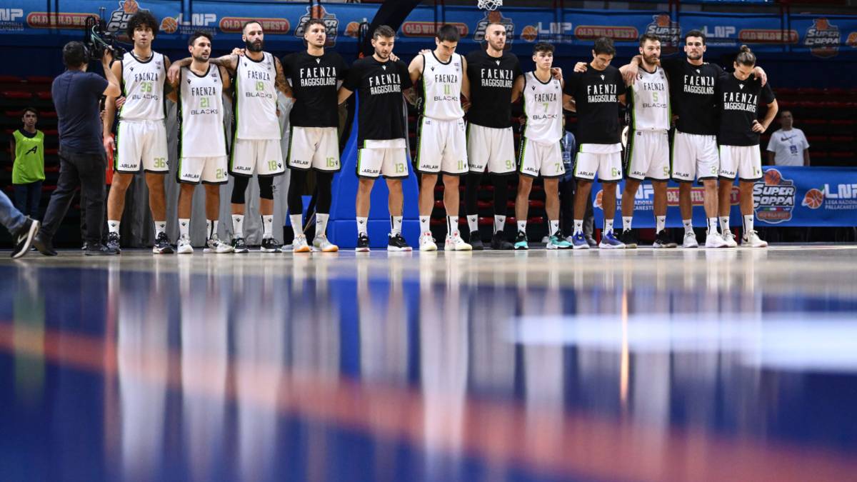Basket B Supercoppa, i Blacks cedono a Ruvo e dicono addio alla finalissima
