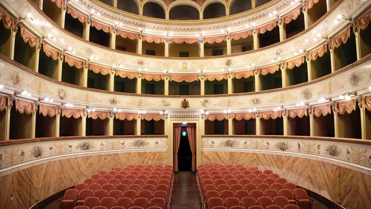 Bagnacavallo, il teatro Goldoni torna a splendere con gli interni riqualificati