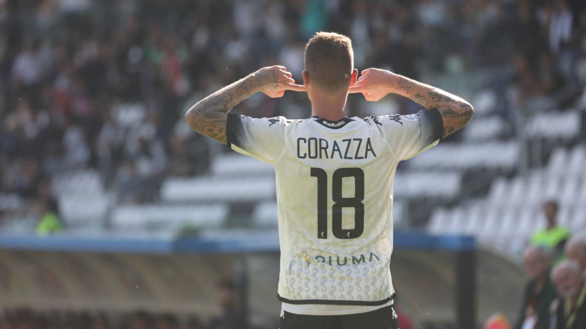 Calcio C, Corazza spinge il Cesena: Il titolo di capocannoniere? L'obiettivo è un altro...