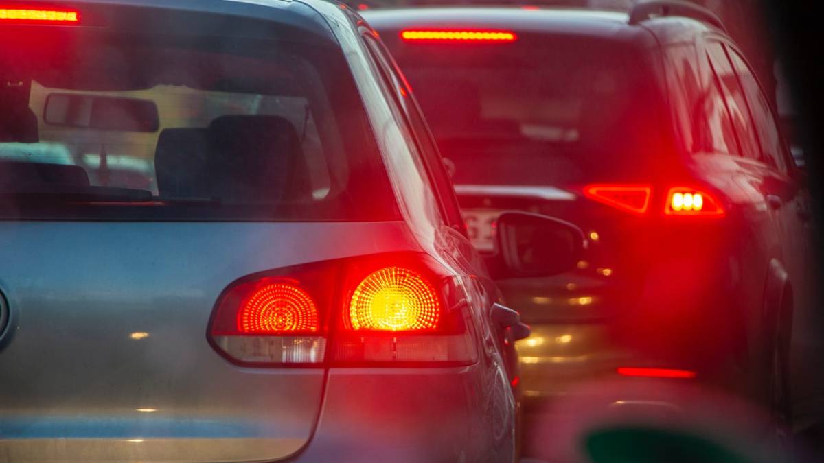 Rimini, i residenti di via Ducale: Il terzo Natale con traffico insopportabile