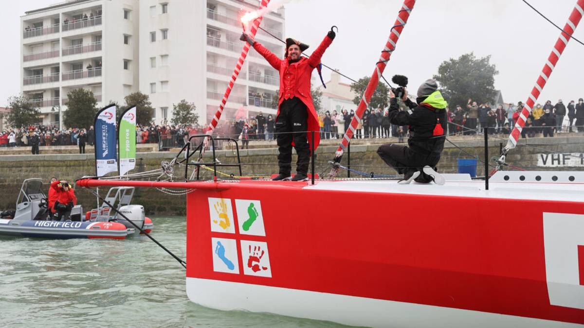 Vela, il giro del mondo con una mano sola... e l'arrivo di Pedote