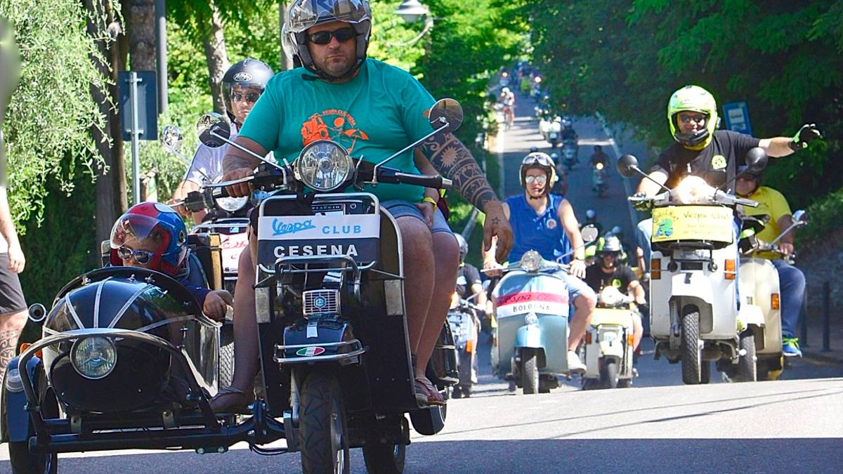 A Cesena il raduno dei Vespa Club di tutta Italia