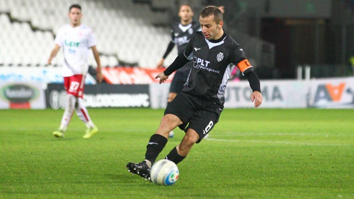Calcio C, De Feudis lascia il calcio giocato ma resta al Cesena