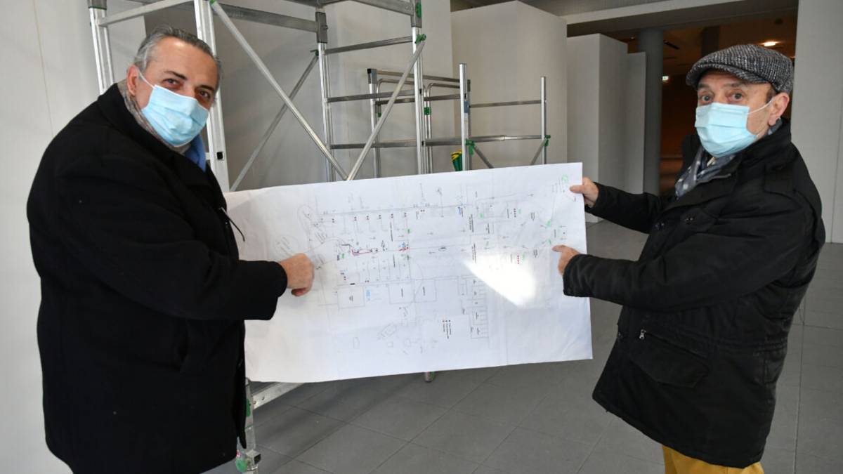 Forlì, aperto il punto vaccinazioni anti Covid alla Fiera - VIDEO