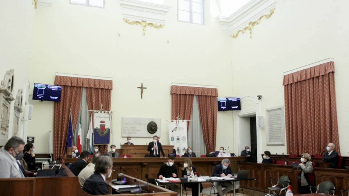 Faenza, i numeri del 2021 del consiglio comunale