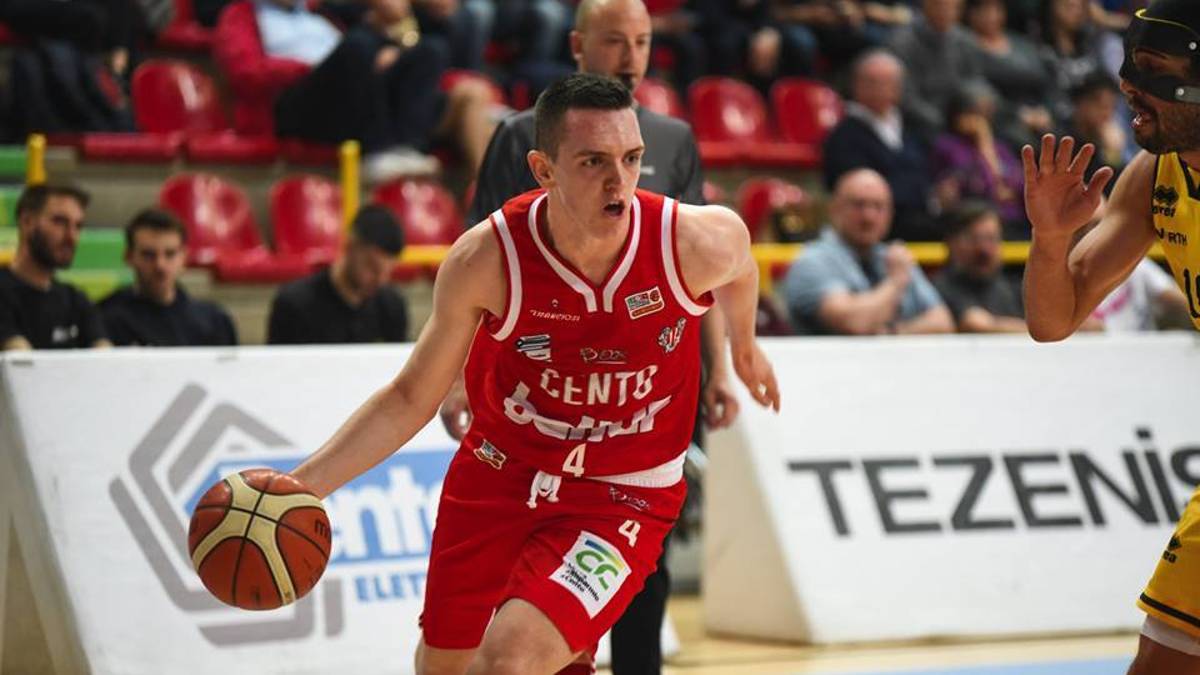 Basket A2, l'Andrea Costa annuncia l'arrivo di Taflaj