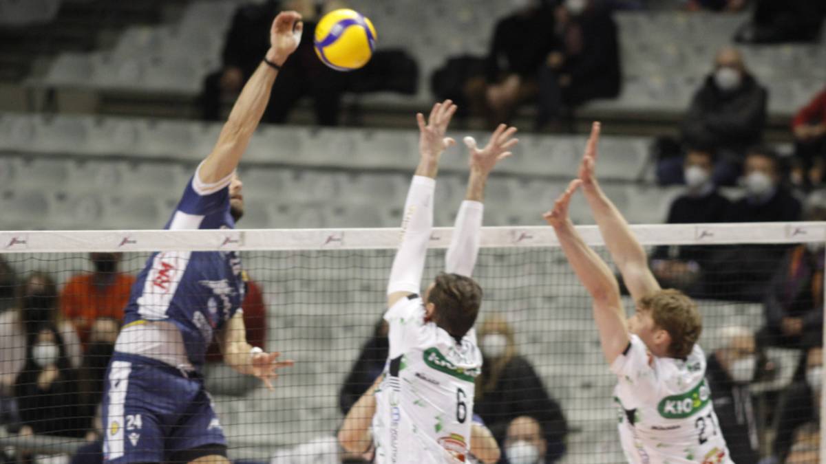 Volley Superlega, la Consar Rcm si piega anche al Padova (1-3) GALLERY