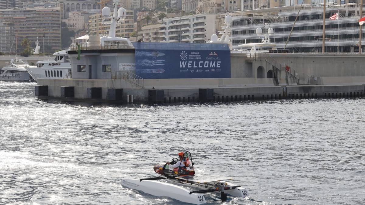 La barca ecologica più veloce e con più autonomia ideata dagli studenti dell'Unibo