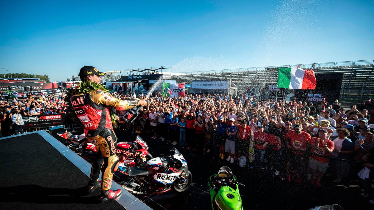 Nicolò Bulega si è trasferito dall’Emilia alla Romagna nel 2009 quando aveva 10 anni: ora vive a San Marino insieme alla fidanzata Camilla