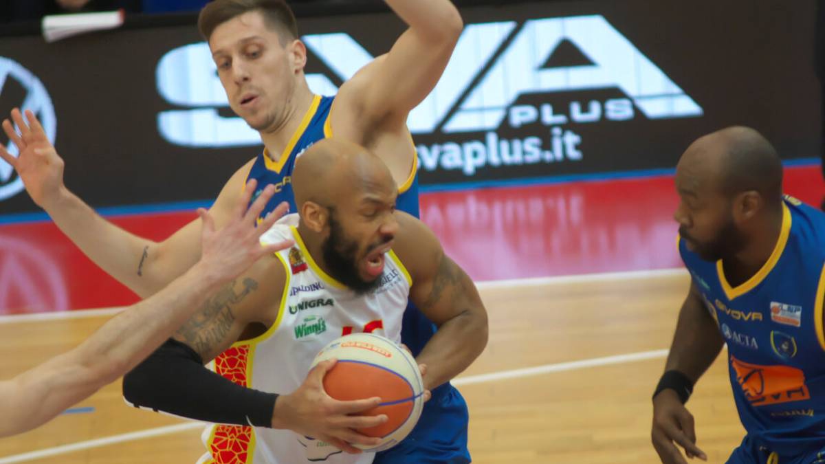 Basket A2, la Givova è troppo forte per l'OraSì (60-80) - Gallery