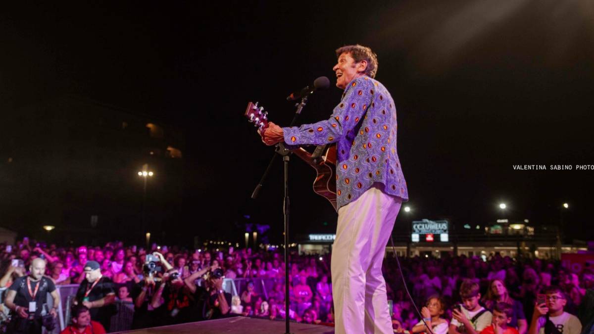 Riccione, un boato gigante per Gianni Morandi - Gallery