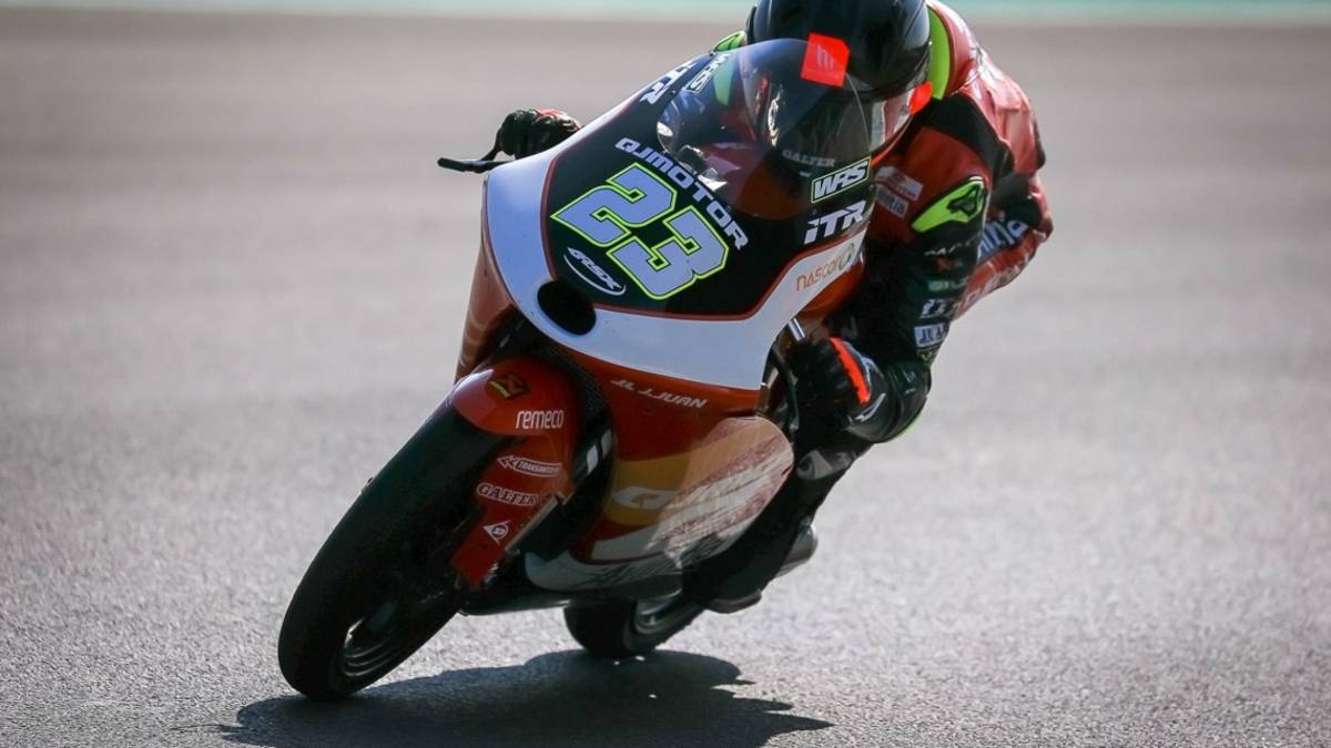 Moto3, pole di Guevara, indietro Bartolini e Migno