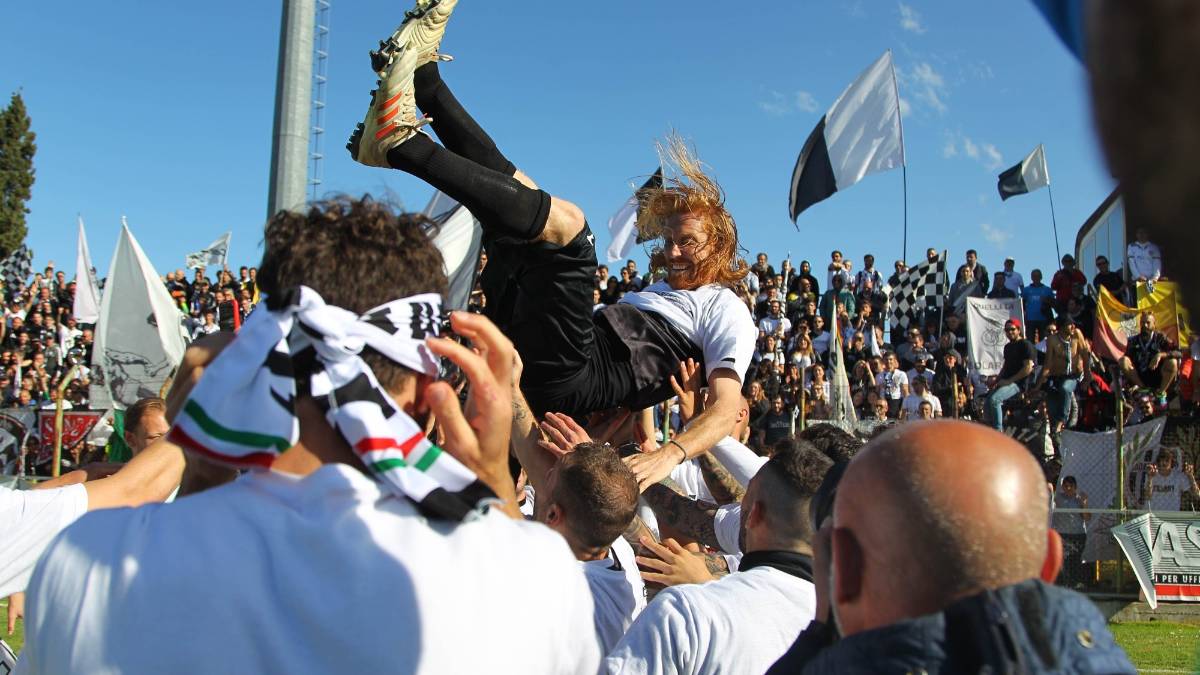 Cesena, Biondini chiude la carriera: Come sognavo, vincendo un campionato