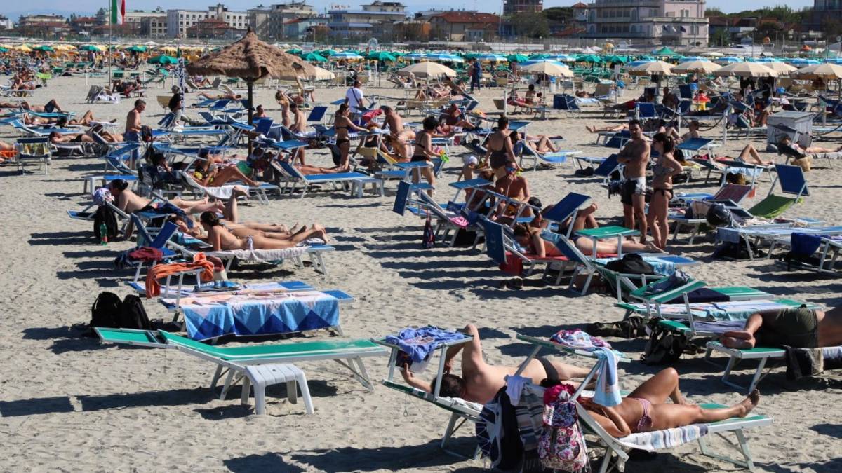 Cervia, scatta l'allarme: Ombrellone e lettino? Costeranno dai 40 ai 50 euro al giorno