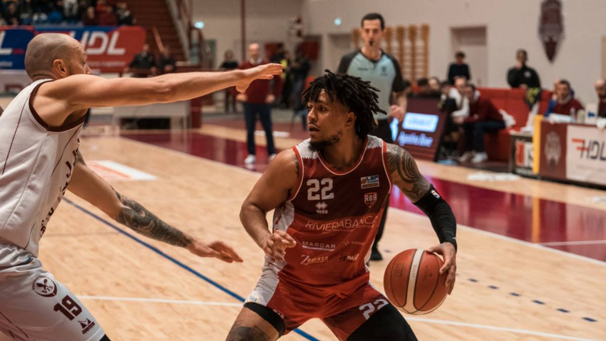 Basket A2, RivieraBanca travolgente nel Salento (92-107)