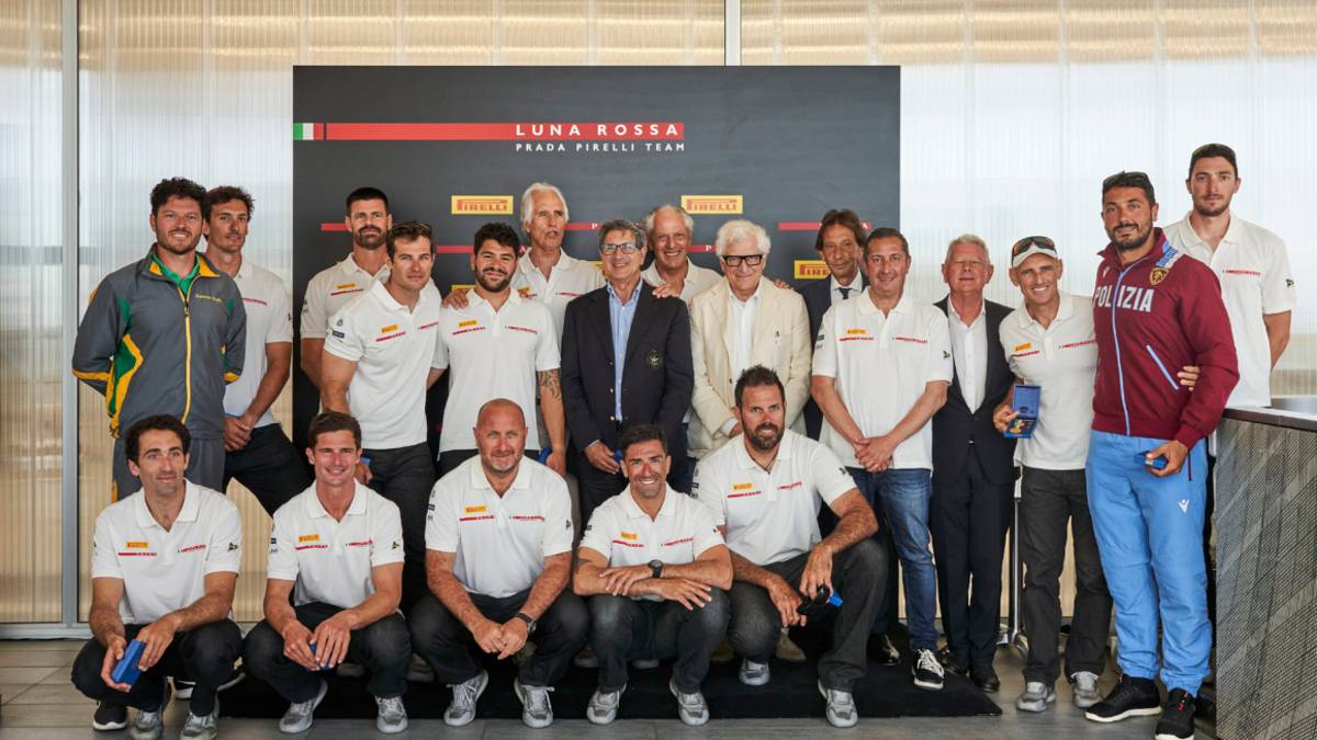 Vela, Medaglie d’oro al Valore Atletico: il Coni ha premiato Max Sirena e l'equipaggio di Luna Rossa