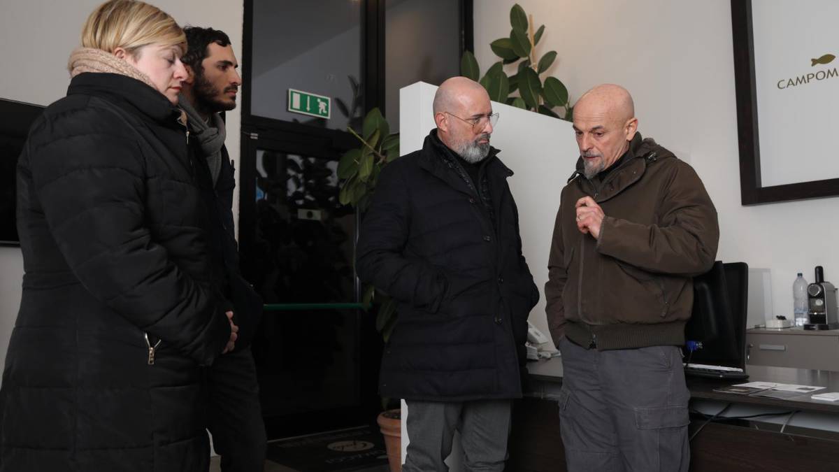Incendio Campomaggi Caterina Lucchi: Bonaccini in visita - VIDEO