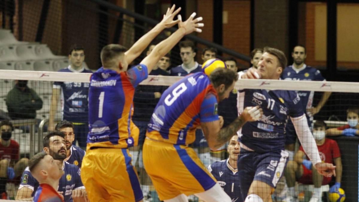 Volley Superlega, la Consar Rcm ci riprova nel recupero con Piacenza