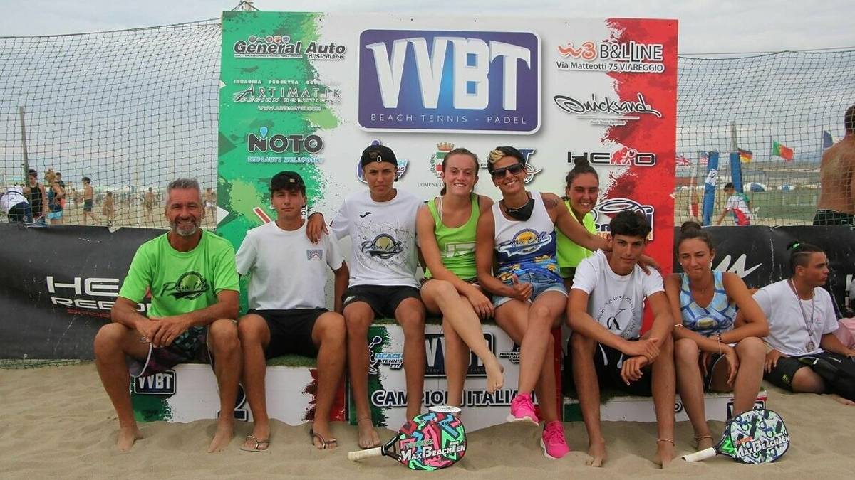 Beach Tennis, pioggia di medaglie per il Pura Vida Riccione