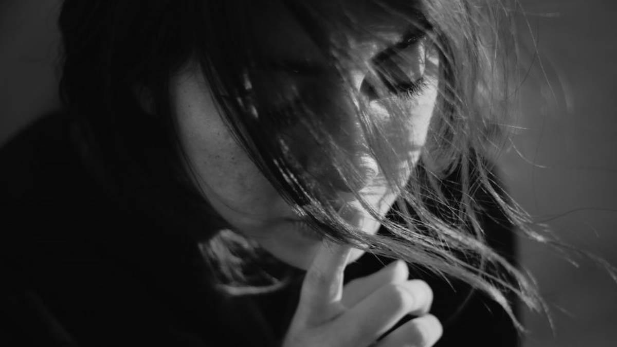Forlì, offese e violenze alla convivente e alla figlia 13enne