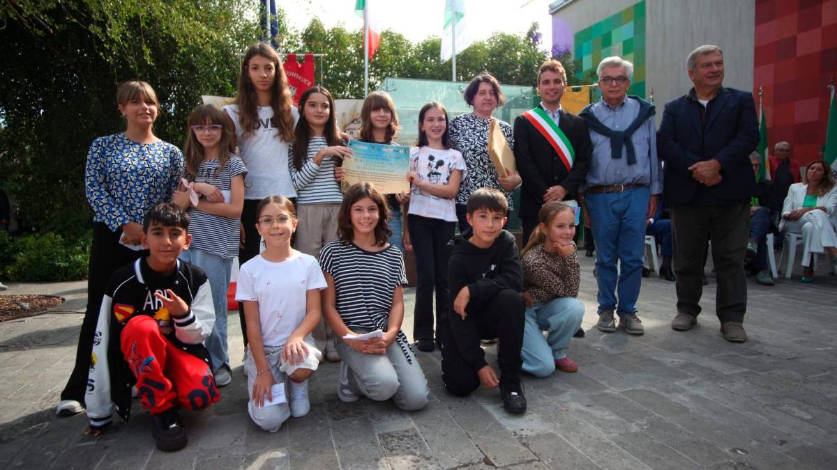 Il premio “Galba” all’istituto comprensivo “Foresti” (fotoservizio Massimo Fiorentini)