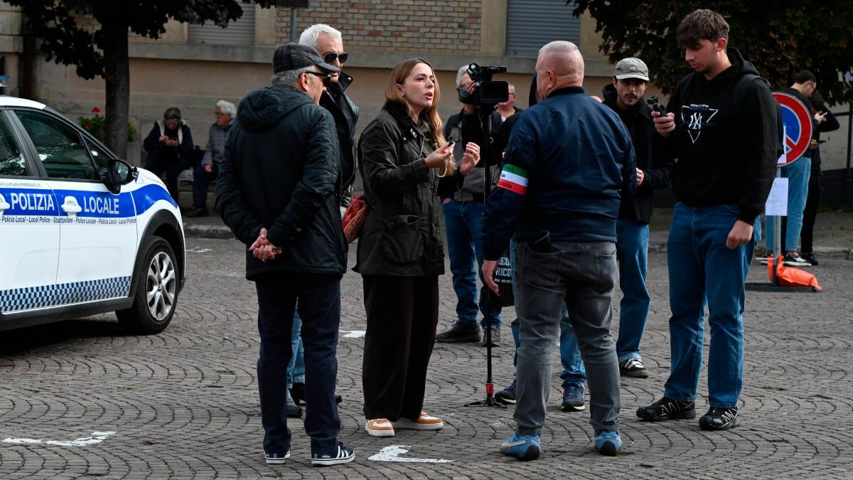 Predappio, circa 800 persone all’anniversario della Marcia su Roma FOTOGALLERY
