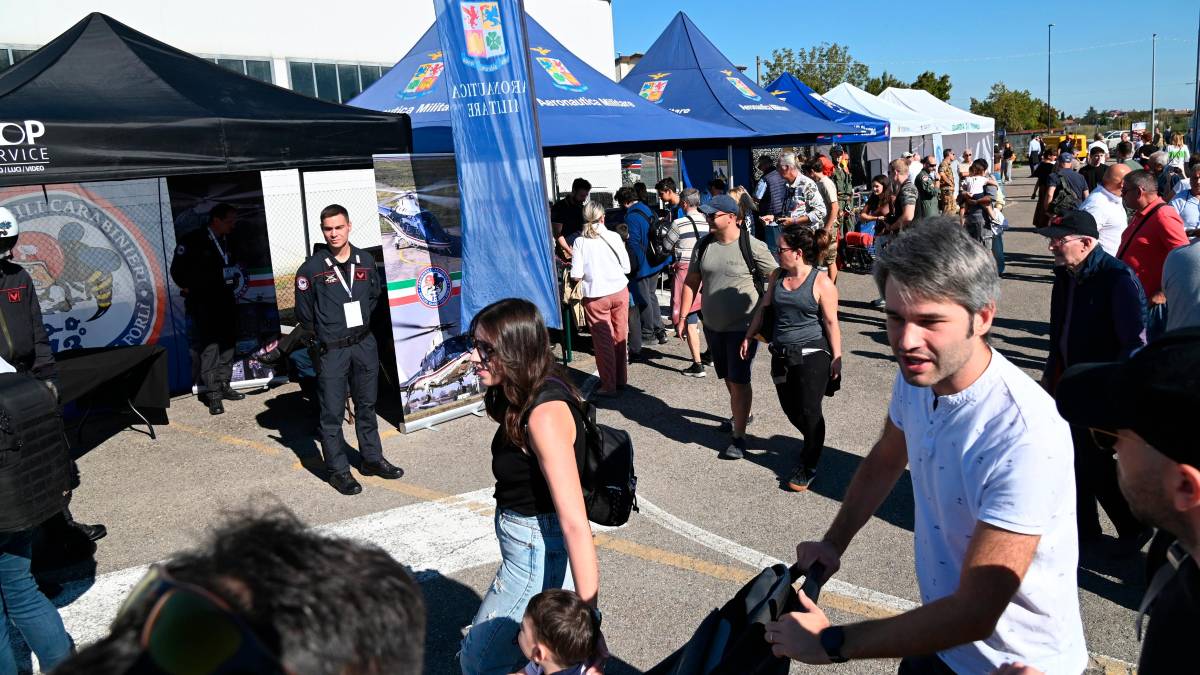 Forlì, i 90 anni dell’aeroporto “Ridolfi” VIDEO E FOTOGALLERY