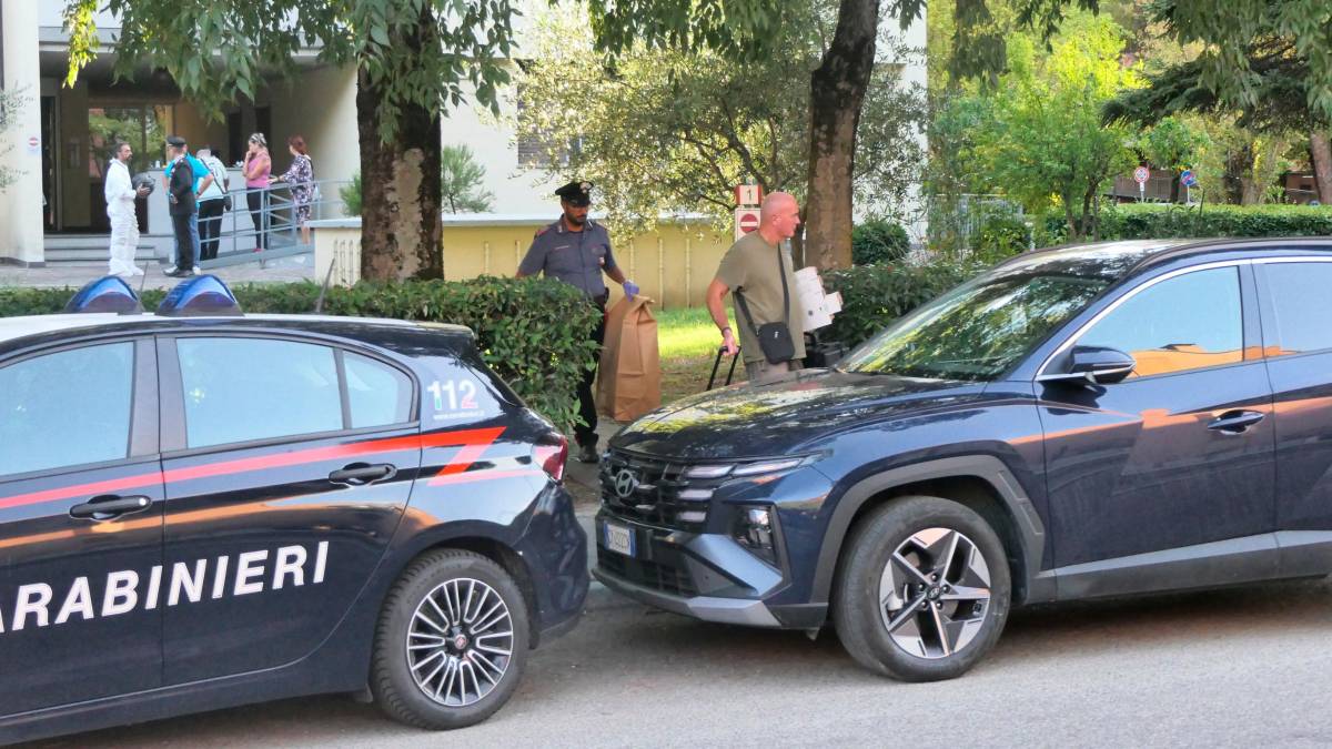 L’omicidio in via Bellini a Imola (foto Mauro Monti Mmph)