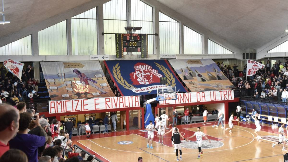 Basket B, Andrea Costa: i tifosi contro Domenicali