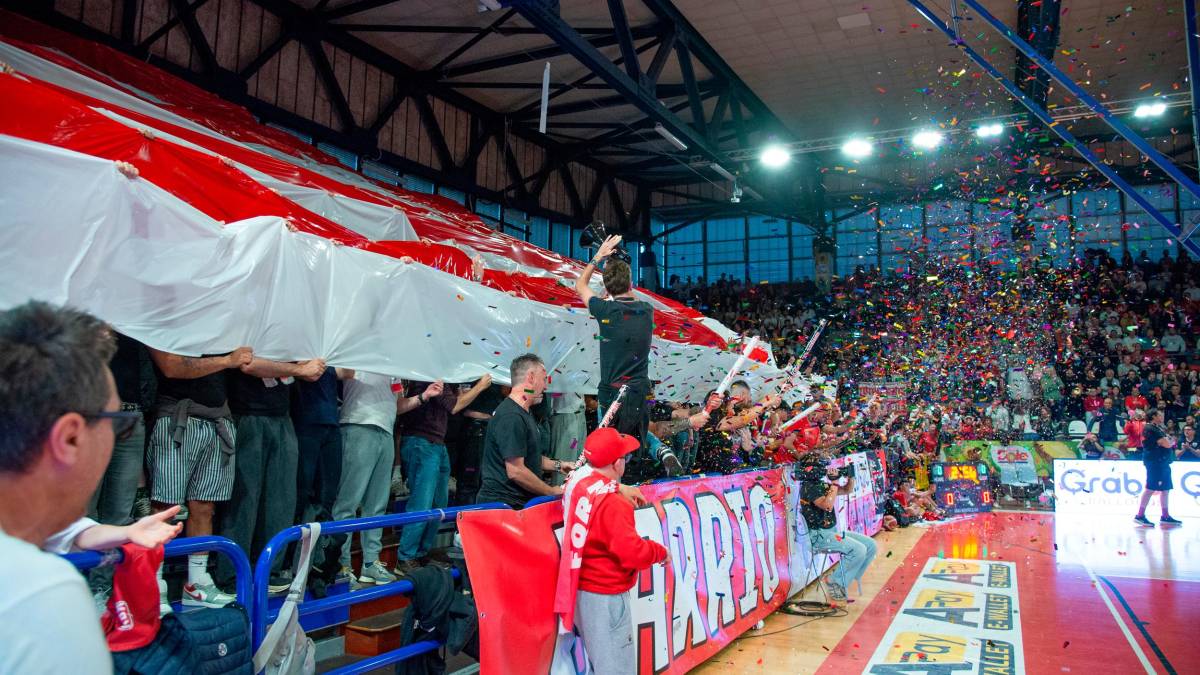 Rimini, l’annuncio del sindaco: “Al Flaminio avremo l’aria condizionata”