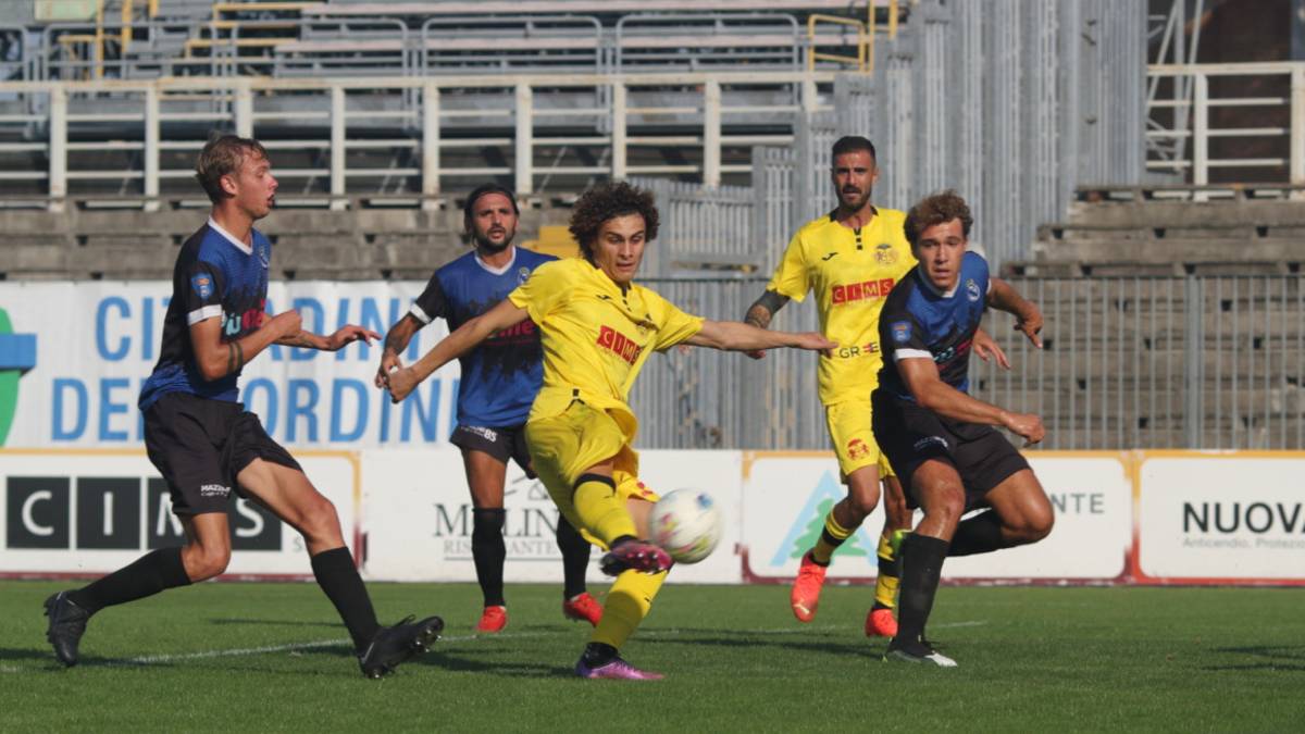 Calcio D, Serpini: Ravenna, un primo tempo clamoroso - Gallery