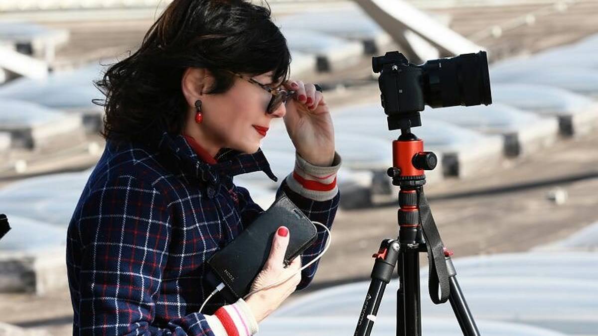 Extraliscio. Punk da balera: il film della Sgarbi a Los Angeles