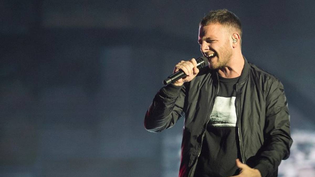 Rimini beach arena, le star sono Achille Lauro e Anastasio