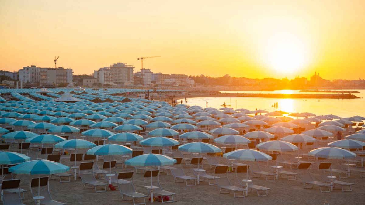 Bolkestein. La spiaggia è un bene pubblico limitato. Il Consiglio di Stato: bandi obbligatori