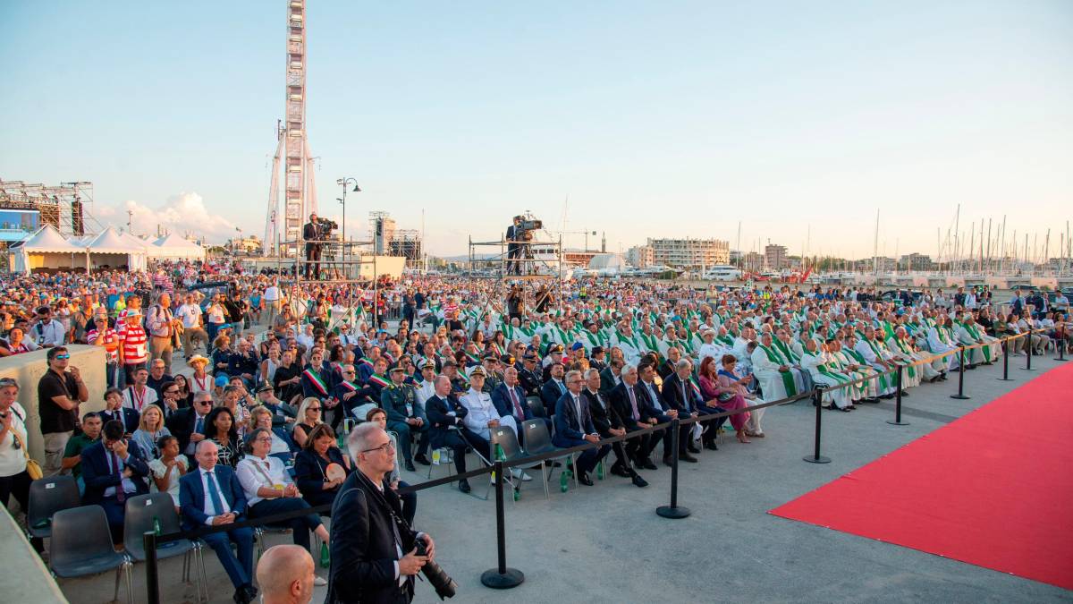 Rimini, le promesse del vescovo Anselmi a Papa Leone: “Sistemeremo il campo da calcio per i fratelli carcerati e ci impegneremo per Gaza”