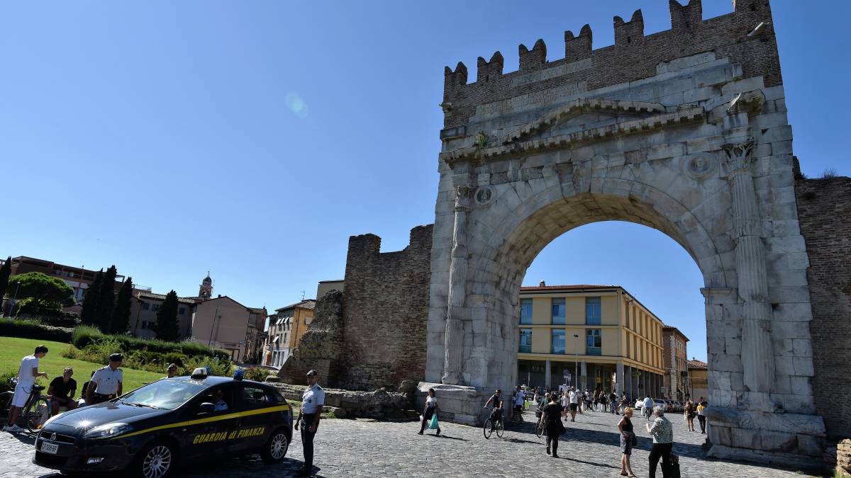 Vendite in nero di caffè per 3 milioni, nei guai 62enne di Rimini