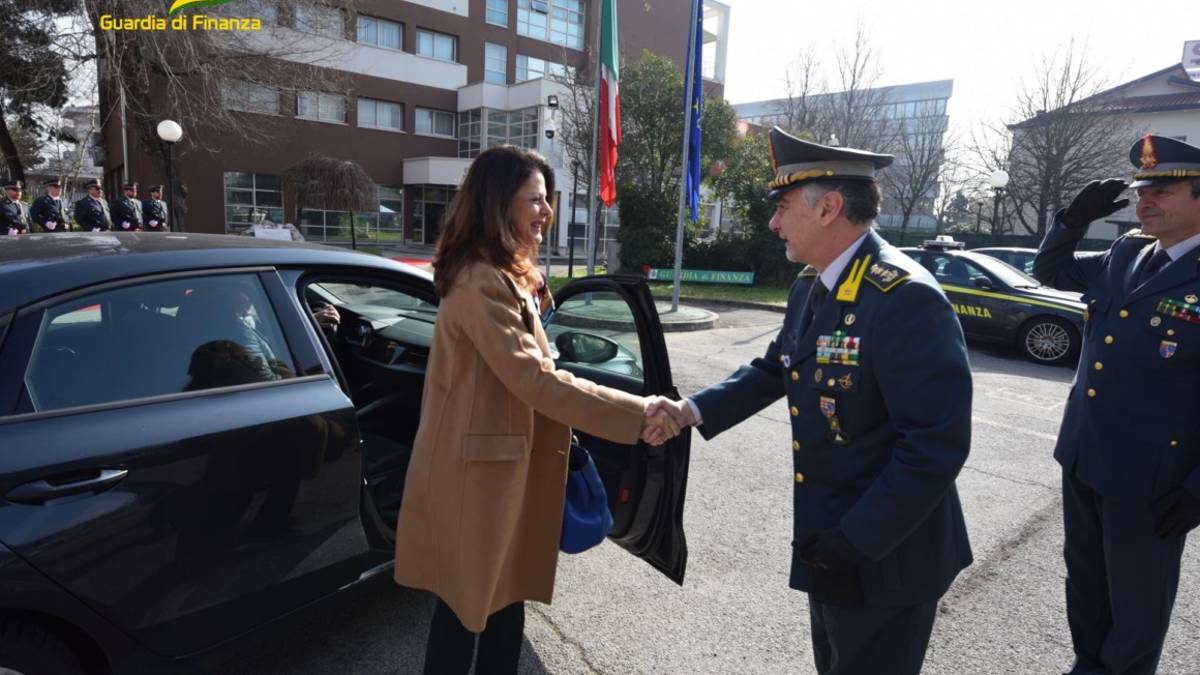 Rimini, il Prefetto incontra la Guardia di Finanza