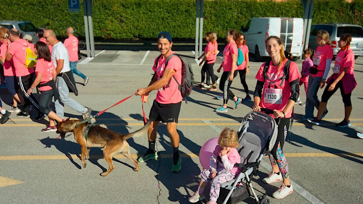 Ravenna dice no alla violenza di genere:, in 3.690 alla Pink RAnning GALLERY