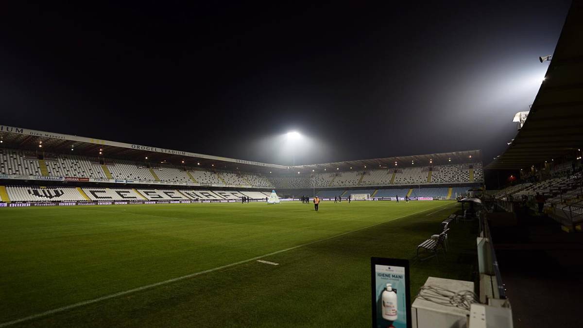 Cesena, torri faro dello stadio e della pista di atletica: la giunta approva il progetto