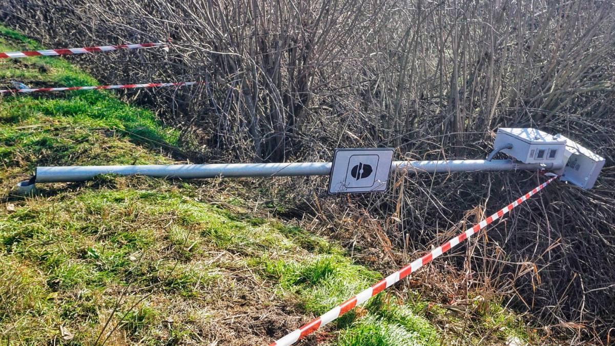 Fleximan torna a colpire: preso di mira il velocar nella circonvallazione di Faenza. Il sindaco: «Ricordo che è un reato e non serve a far cassa»