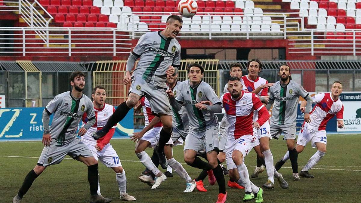 Calcio Serie D, la ripresa del campionato slitta di una settimana
