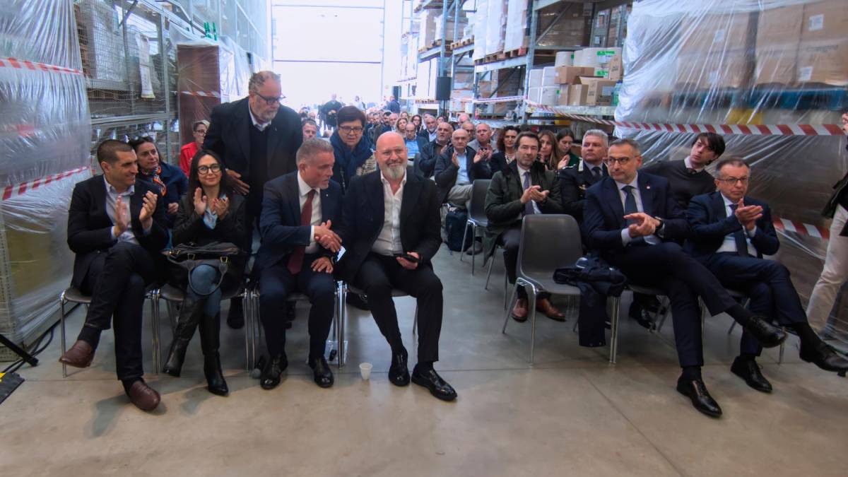 Bonaccini: “Meloni ha detto che la Romagna è la locomotiva d’Italia, ma se ci fermiamo noi, si fermano i vagoni che stanno dietro” VIDEO GALLERY