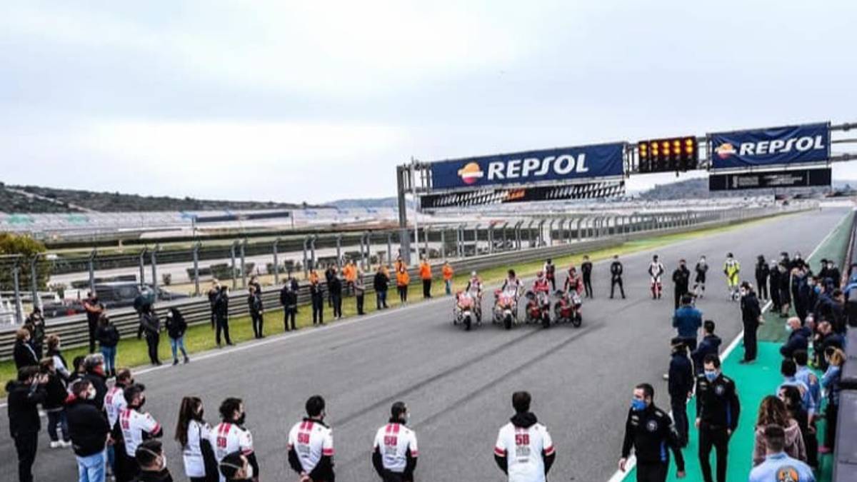 Motociclismo, minuto di silenzio per Gresini nei test di Valencia