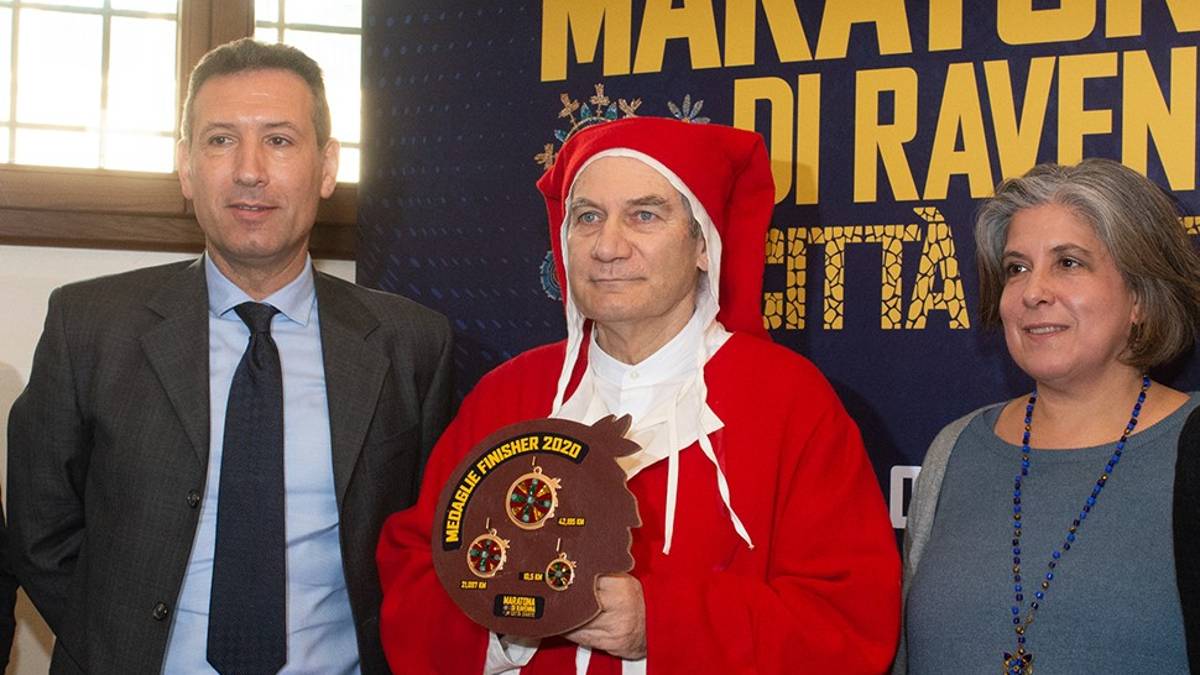 Podismo, l'omaggio a Dante alla Maratona Ravenna Città d'Arte