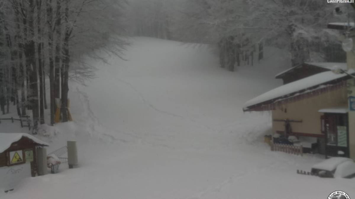 Neve sull'Appennino: allerta gialla per valanghe fino a mercoledì