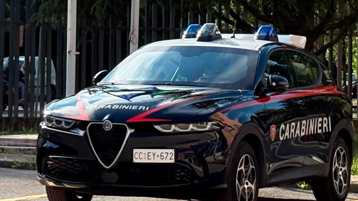 Ravenna, il braccialetto elettronico non frena le sue minacce: portato in carcere dai Carabinieri di Lido Adriano