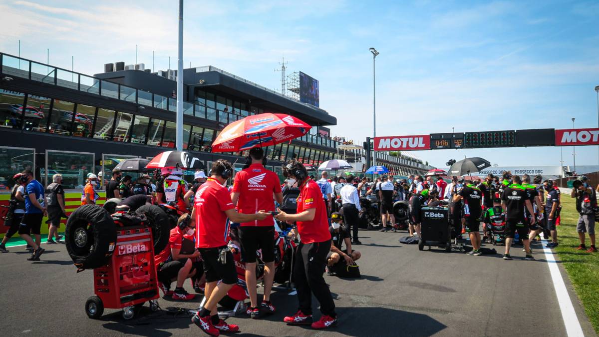 Motociclismo, mercoledì e giovedì i test Superbike a Misano: c'è anche Danilo Petrucci