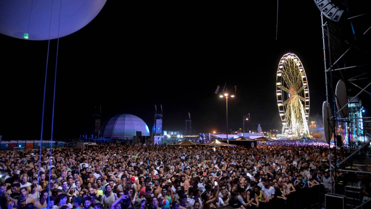 Molo Street Parade, limitazioni al traffico a Rimini e vetro bandito